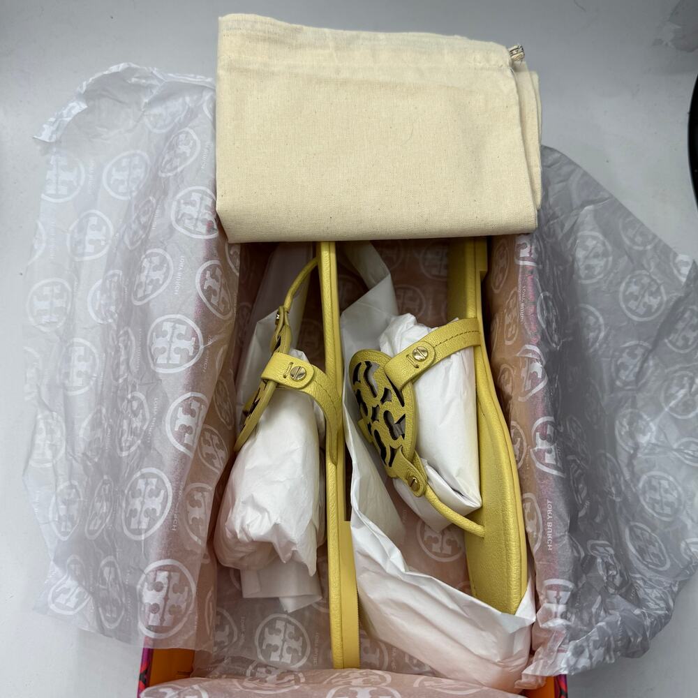 NEW NWT Tory Burch  Miller Slip On Tumbled Leather Thong Sandals Pale Butter 9 - Picture 7 of 8